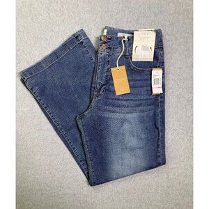 Angels Everbreeze Curvy High Rise Relaxed Flare Jeans Size 10/30 NWT